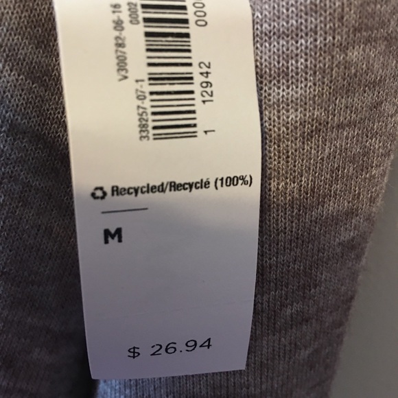 Old Navy Top - Picture 3 of 7